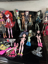 Lote Mixto 11 Muñecas Mattel Monster High Moda Y Accesorios 65 Piezas segunda mano  Embacar hacia Mexico