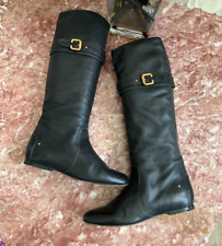 Bota Chloe Paddington Couro Preto Macio Fivela Joelho Alto Tamanho 38/EUA 7.5, US$ 1.249 comprar usado Bota Chloe Paddington Couro Preto Macio Fivela Joelho Alto Tamanho 38/EUA 7.5, US$ 1.249 comprar usado  Enviando para Brazil