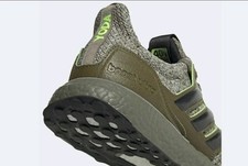 Usado, Ultra Boost DNA X  Star Wars Adidas Yoda Shoes Size 42 2/3 Limited Edition comprar usado  Enviando para Brazil