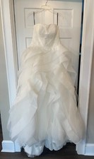 Vera wang jeaninne for sale  Thomasville