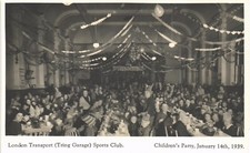 Tring. Clube esportivo London Transport (garagem de anel). Festa infantil 1939. comprar usado Tring. Clube esportivo London Transport (garagem de anel). Festa infantil 1939. comprar usado  Enviando para Brazil