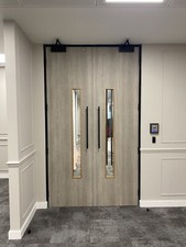 Full height internal for sale  LUTON