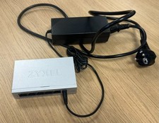 Zyxel gs1005hp switch d'occasion  Le Thor
