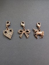 Lot three gold for sale  CORSHAM