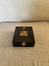 Black wooden box d'occasion  Expédié en Belgium