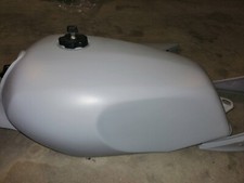 Serbatoio yamaha 350 usato  Italia