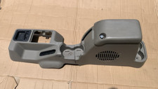 Usado, 97-06 Jeep Wrangler TJ 2 peças console central sem SUB CÁQUI FABRICANTE DE EQUIPAMENTO ORIGINAL comprar usado  Enviando para Brazil