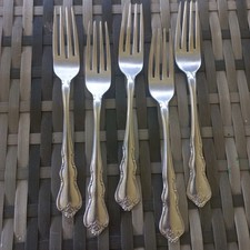 Wallace discretion dinner for sale  Sebastian