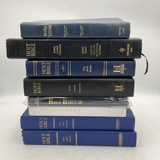 Lot of 8 holy bible - King James Version Bibles, different publishers comprar usado  Enviando para Brazil