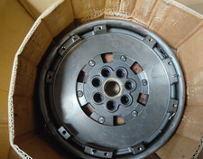 Dual mass flywheel for sale  GOOLE