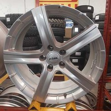 Set cerchi usati usato  Malo