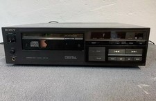 Sony cdp 101 usato  Sovicille