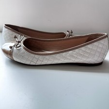 Sapatos femininos Arezzo bicolor arco balé bege creme preppy tamanho 8 comprar usado  Enviando para Brazil