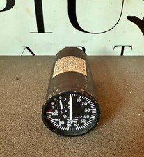 50-380034-3 - Indicador de temperatura de turbina aviônica de precisão - Peça usada comprar usado  Enviando para Brazil