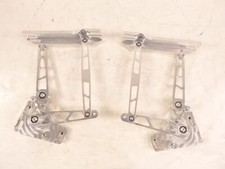 PAR DE DOBRADIÇAS DE CAPÔ DE ALUMÍNIO CVF Racing 4464 Series para 1960-1966 Chevy C10 SEE DES comprar usado  Enviando para Brazil