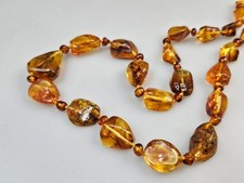 Petit collier ambre d'occasion Petit collier ambre d'occasion  Expédié en France