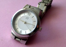 Zustand armbanduhr dame gebraucht kaufen  Pforzheim