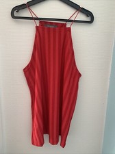 Tshirt debardeur rouge d'occasion  Saint-Laurent-du-Var