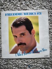 Freddie mercury born gebraucht kaufen  Mendig
