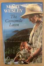 Usado, The Camomile Lawn - Mary Wesley - Hardback / Dust Jacket - 1992 - BCA comprar usado  Enviando para Brazil