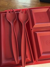 set tupperware serving center for sale set tupperware serving center for sale Manning