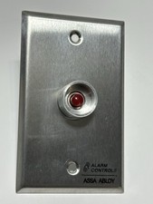 Placa de parede Assa Abloy controles de alarme RP-26 com botão vermelho N/O comprar usado  Enviando para Brazil