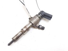 Iniettore diesel 03l130277b usato  Torre del Greco