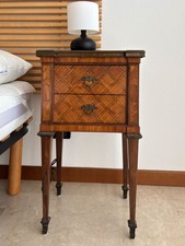 Due comodini legno usato Due comodini legno usato  Como