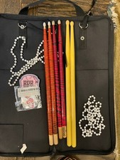 Girl Drummer 3P ROSA & Amarelo DRUMsticks 2 fios Pearl Stick bolsa adesivos fofos comprar usado  Enviando para Brazil