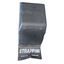 Parafango posteriore sinistro usato  Pratola Peligna
