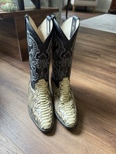 Country western boots for sale  Mount Sinai