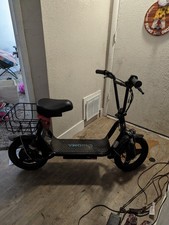 Caroma peak scooter d'occasion  Expédié en Belgium