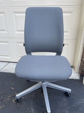 Amia office desk for sale  Chicago