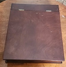 Escrivaninha vintage Bombay Company madeira articulada colo com caixa 13,75" x 11,5" comprar usado Escrivaninha vintage Bombay Company madeira articulada colo com caixa 13,75" x 11,5" comprar usado  Enviando para Brazil