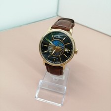 Orologio automatico yonger usato  Spedire a Italy