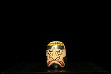 Muñeca japonesa de madera adorno vintage escultura antigua DARUMA/H 2,8"/BIB95/80 segunda mano  Embacar hacia Mexico