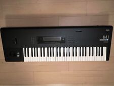 Korg music workstation d'occasion  Expédié en Belgium