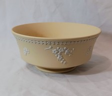 Vintage yellow wedgwood for sale  Vinton