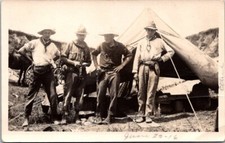RPPC Barraca de Acampamento Masculina Acampamento Cavalo Vagão Chapéus Garrafa Junho 1916 Foto Cartão Postal FQ4 comprar usado  Enviando para Brazil