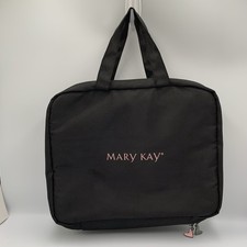 Usado, Bolsa de maquiagem Mary Kay com zíper ao redor - Compartimentos de plástico com zíper comprar usado Usado, Bolsa de maquiagem Mary Kay com zíper ao redor - Compartimentos de plástico com zíper comprar usado  Enviando para Brazil