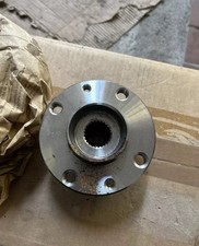Mozzo ruota anteriore usato  Cerro Maggiore