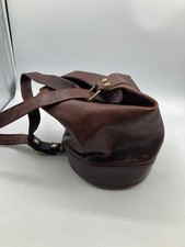 Bolsa de ombro Marino Orlandi couro marrom balde com detalhes em tom dourado comprar usado  Enviando para Brazil