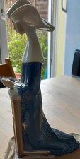 Lladro porcelain nun for sale  GLOUCESTER