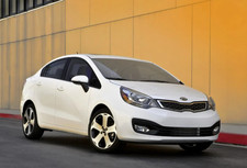 Kia rio sedan for sale  WATFORD