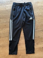 Adidas tiro trainingshose gebraucht kaufen  Bischberg