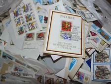 Francobolli kiloware ddr usato  Sesto San Giovanni