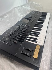 Yamaha motif xf6 d'occasion  Expédié en Belgium