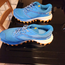 Scarpe trekking uomo usato  Asti