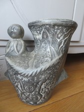 Beau vase anthropomorphe d'occasion  Dijon