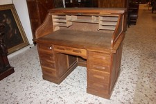 Scrivania serrandina americana usato  Barletta